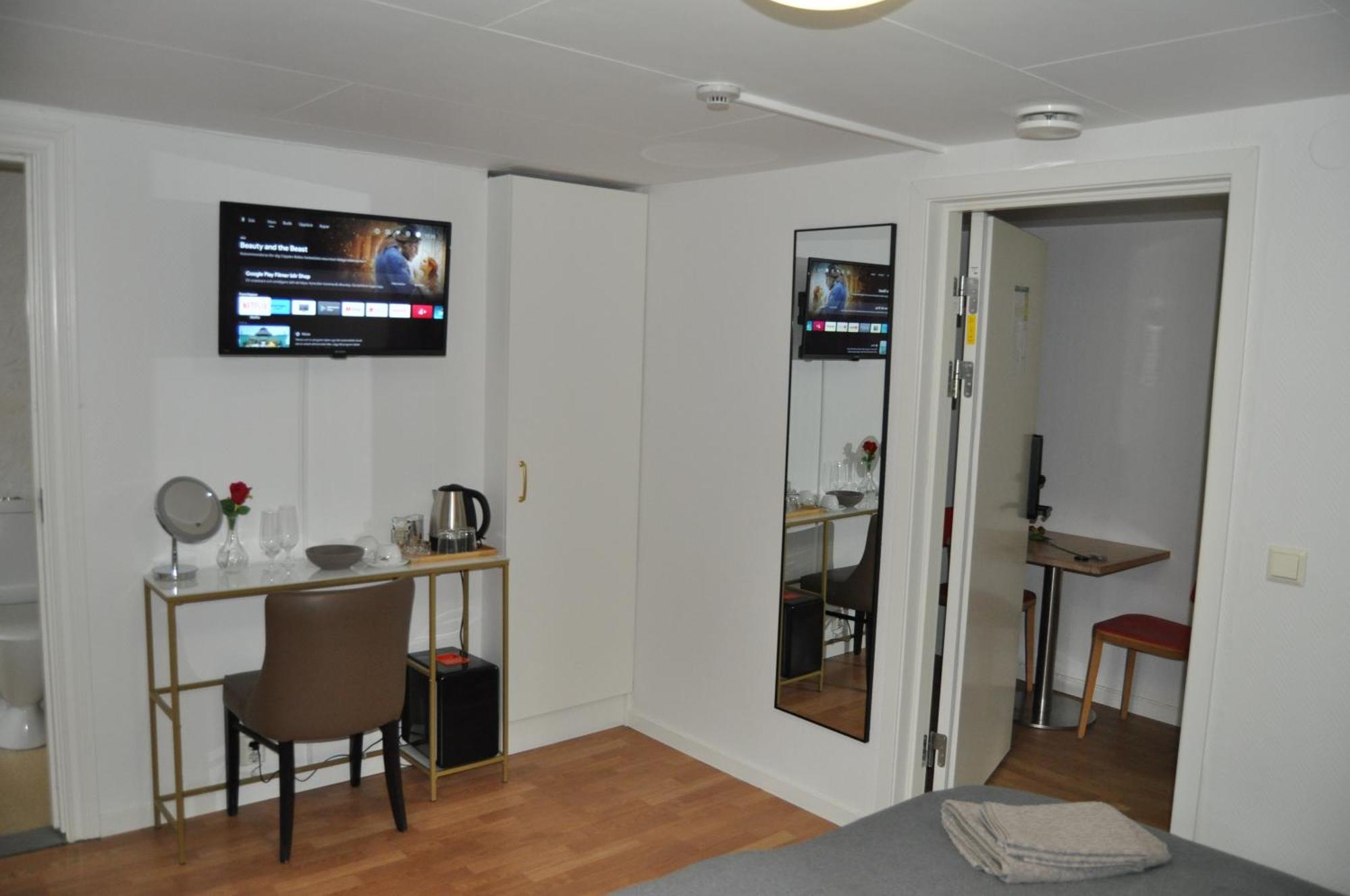 Langstorp 200 Gaesthem I Hoeoer Vaenster Exterior foto