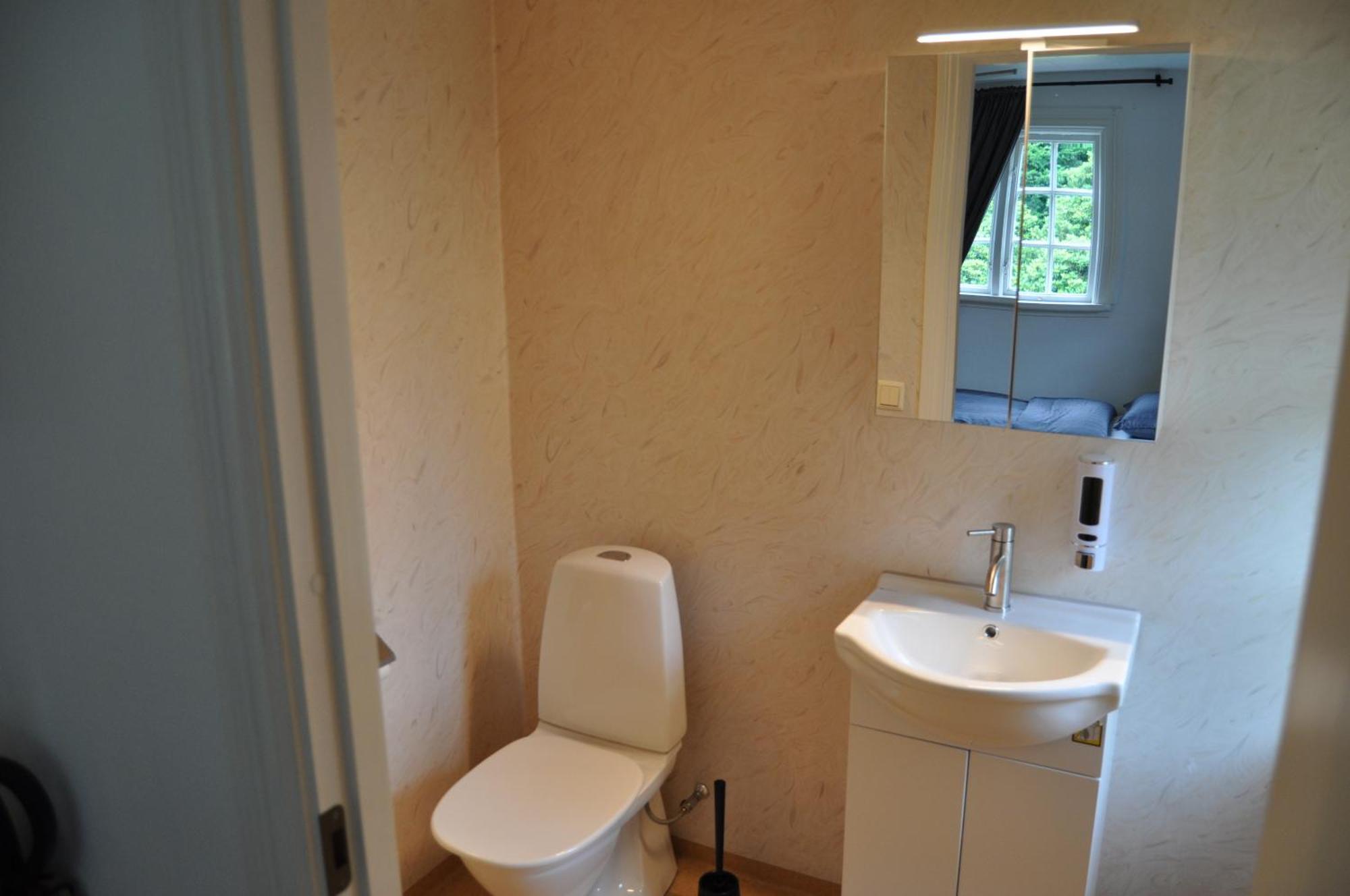 Langstorp 200 Gaesthem I Hoeoer Vaenster Exterior foto